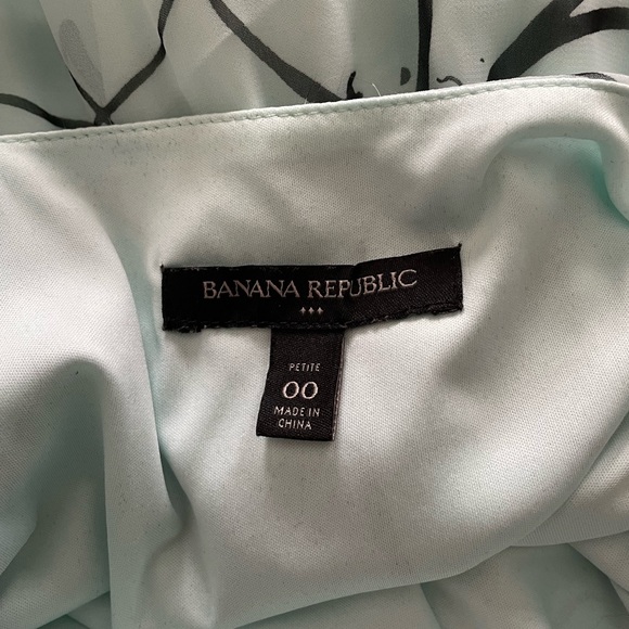 Size 00P BANANA REPUBLIC Light Teal Floral Midi Dress - Picture 4 of 5